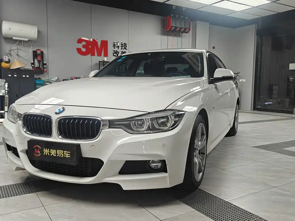 BMW 3 Series 2017 — фото 1