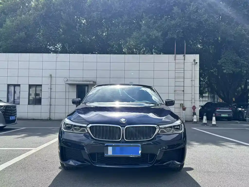 BMW 6 Series GT 2019 — фото 2