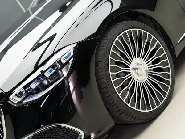 Mercedes-Benz Maybach S-Class 2025