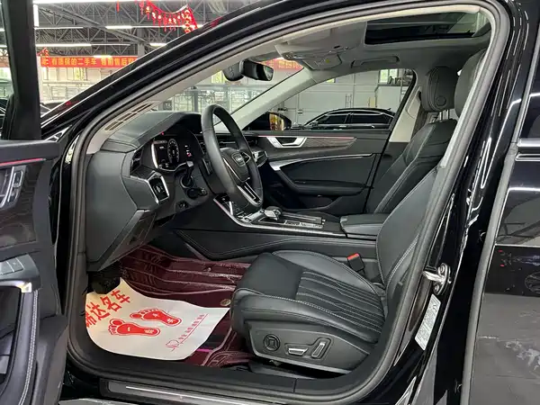 Audi A6L 2023