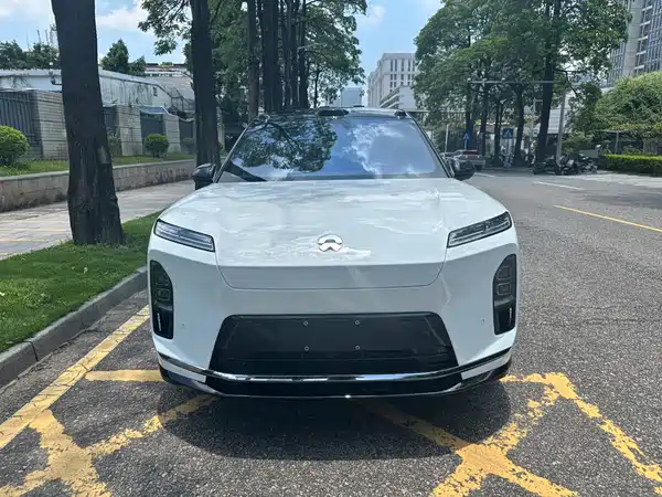 NIO ES8 2026