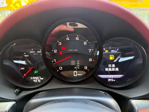 Porsche Cayman 2015