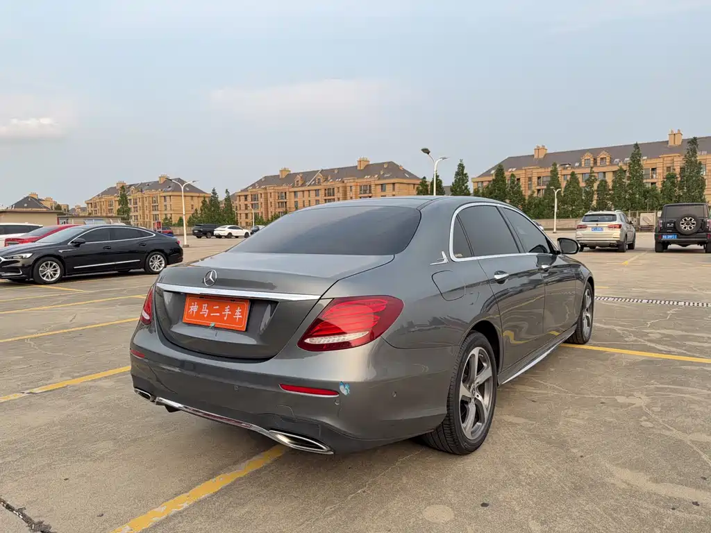 Mercedes-Benz E-Class 2019