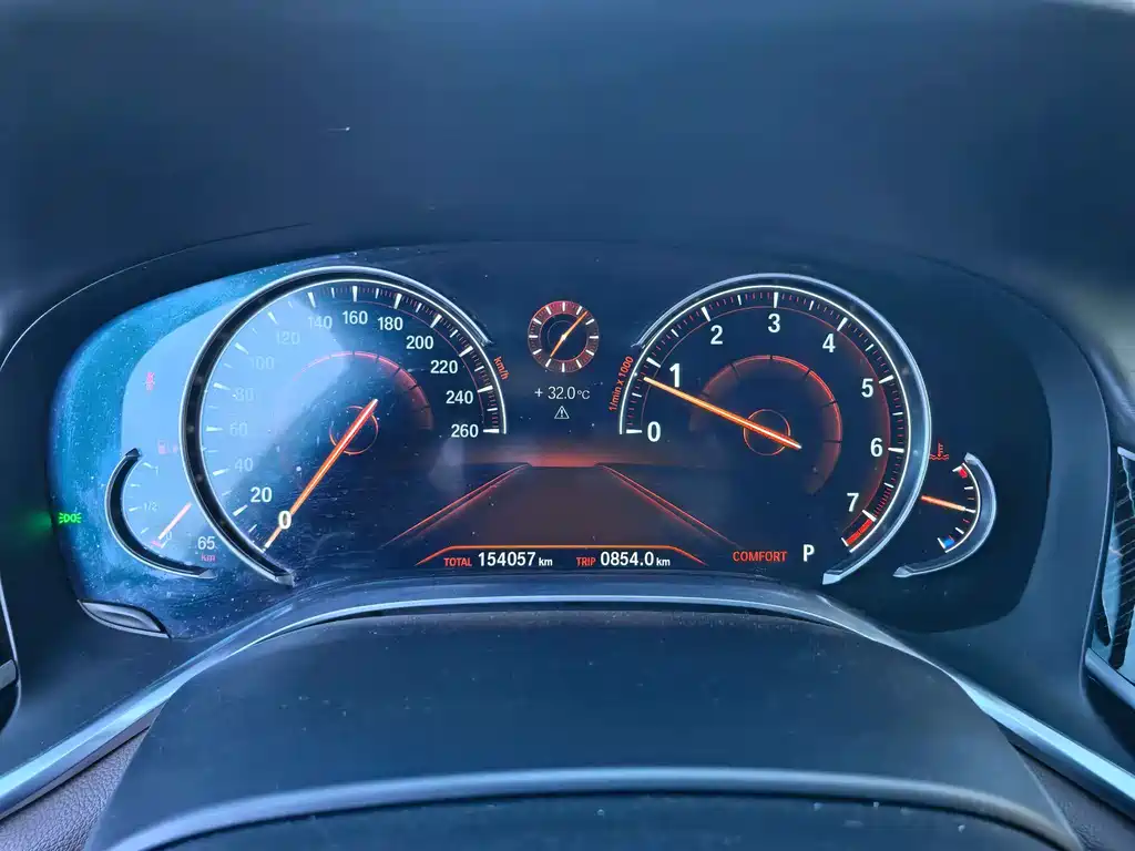 BMW 7 Series 2018 — фото 12