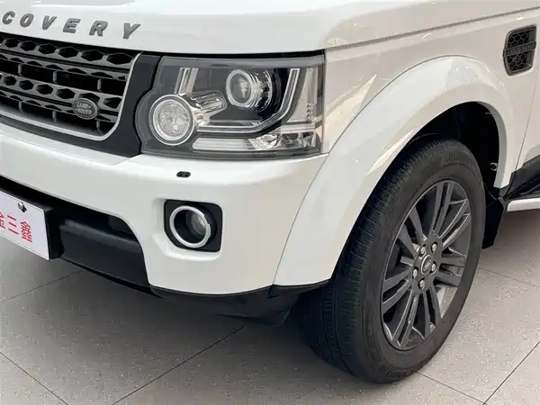 Land Rover Discovery 2016