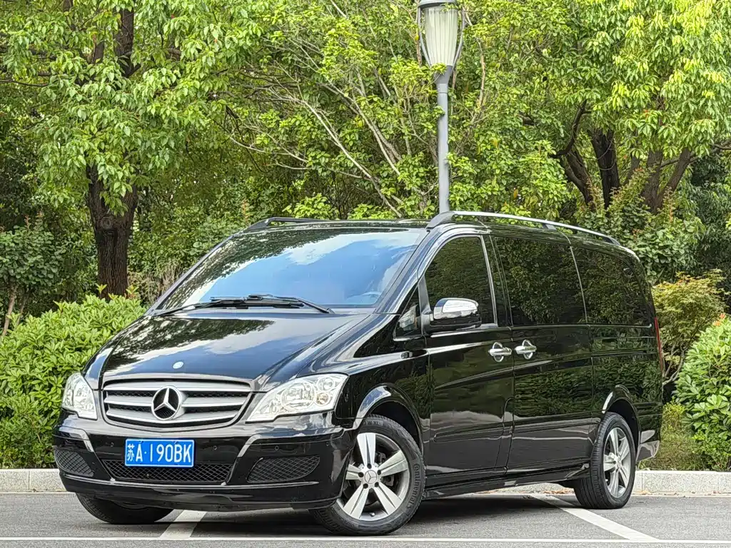 Mercedes-Benz Viano 2016 — фото 1