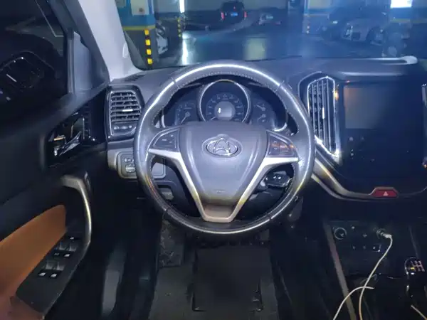 Changan Auchan CX70 2016