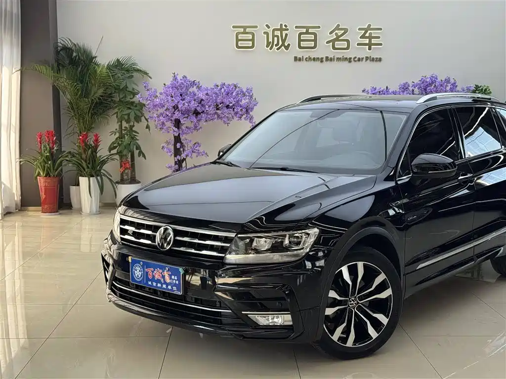 Volkswagen Tiguan L 2021 — фото 2