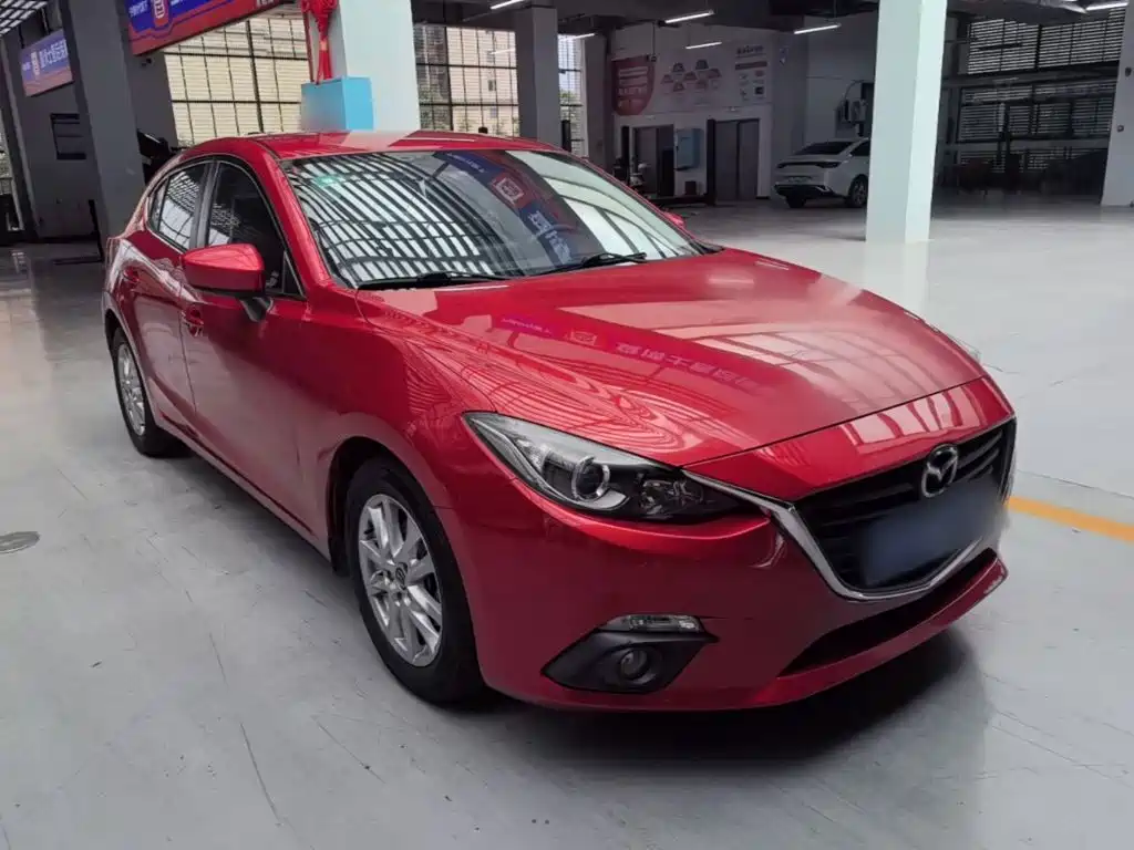 Mazda 3 Axela 2016