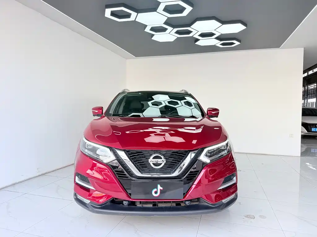 Nissan Qashqai 2021 — фото 2