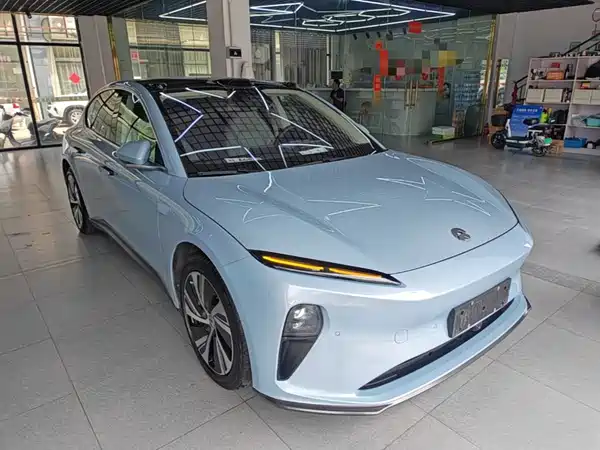 NIO ET5 2023