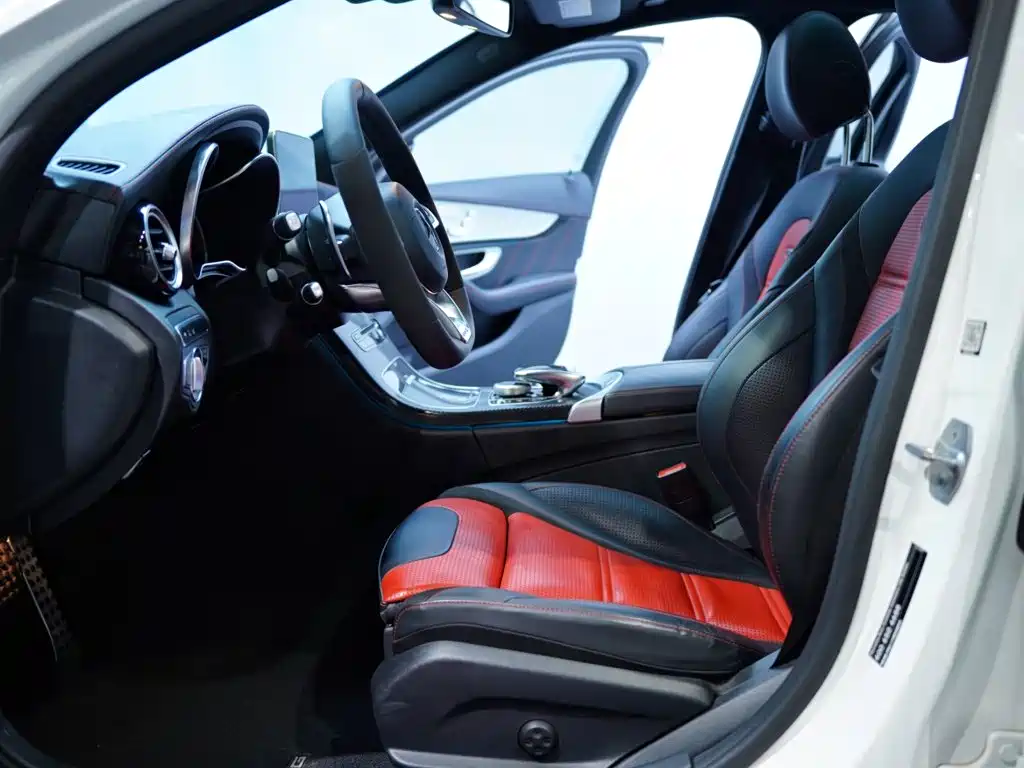 Mercedes-Benz C-Class AMG 2019 — фото 18