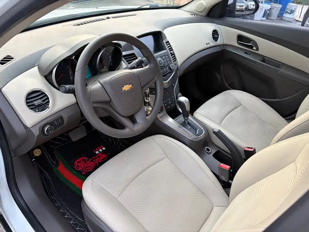 Chevrolet Cruze 2015 — фото 8