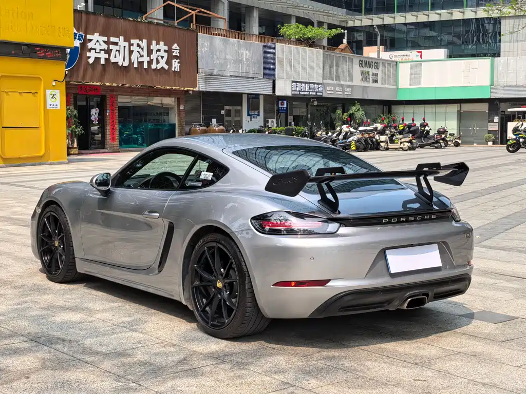 Porsche 718 2017 — фото 10
