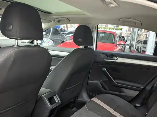 Volkswagen Lamando 2021