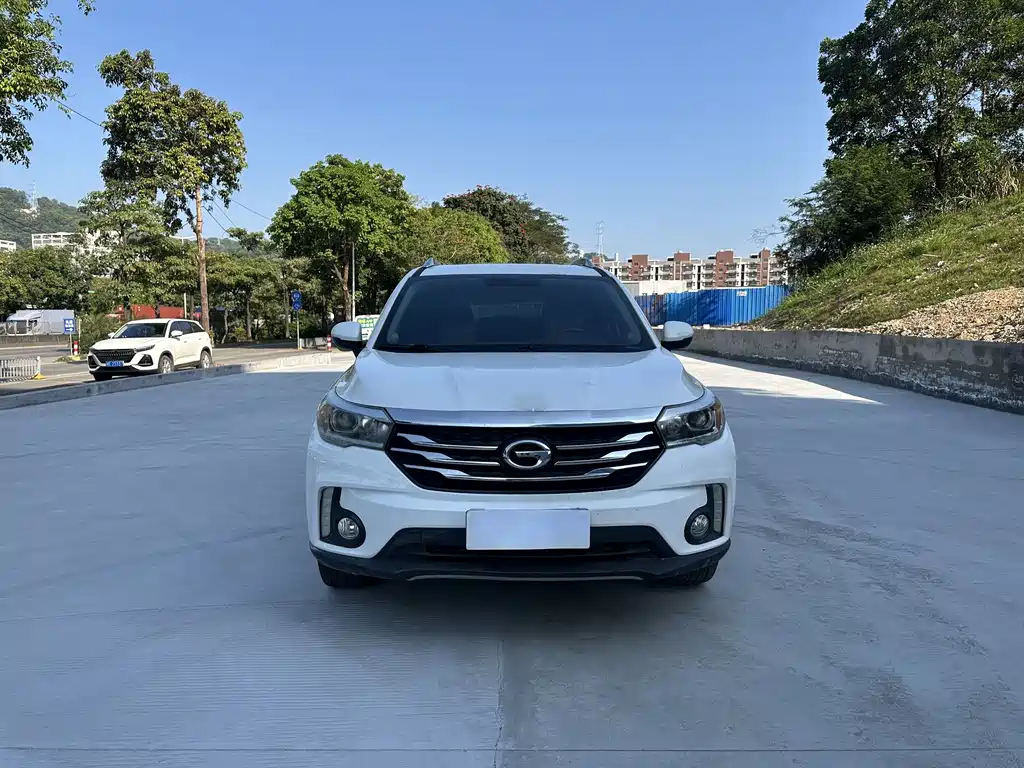 GAC Motor Trumpchi GS4 2016 — фото 2