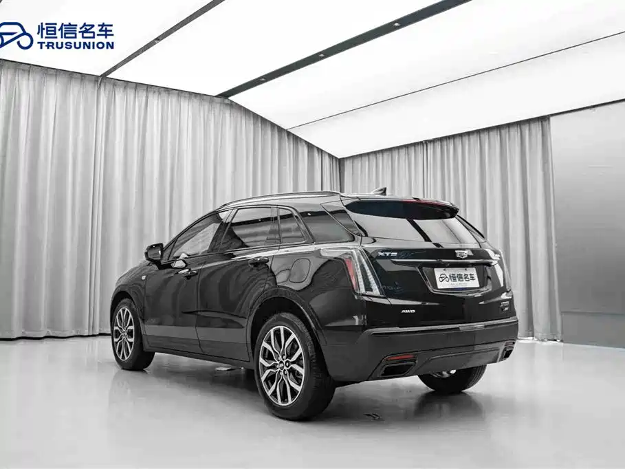 Cadillac XT5 2024 — фото 7