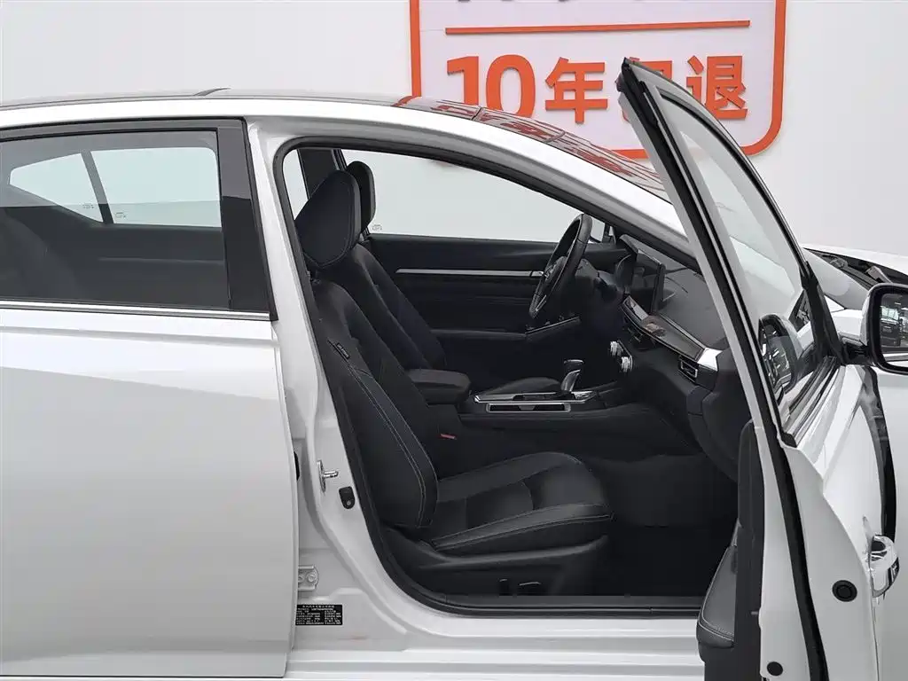Nissan Teana 2023 — фото 23