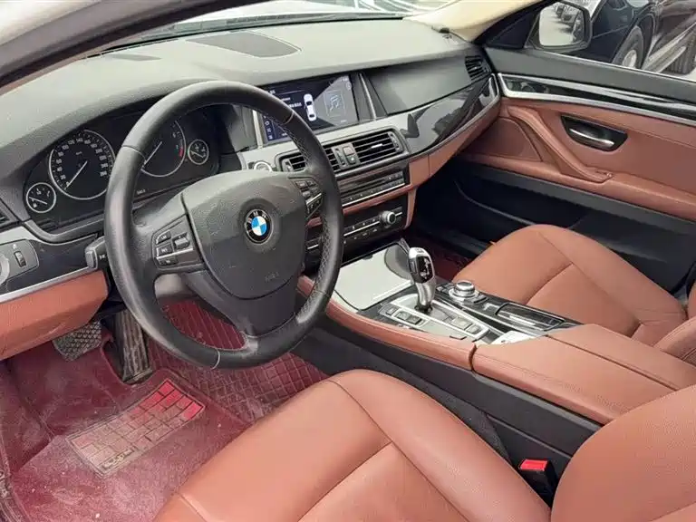BMW 5 Series 2014 — фото 2