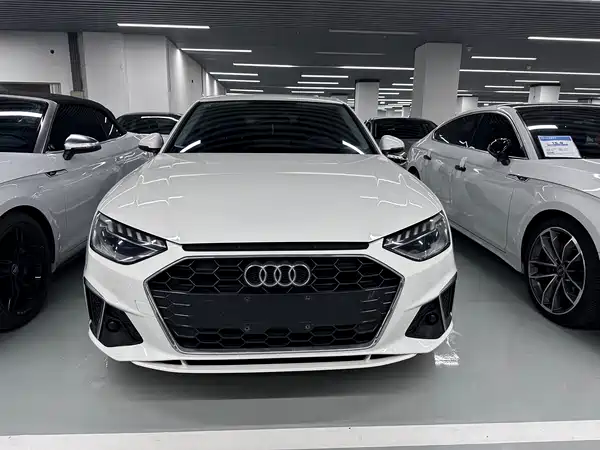 Audi A4L 2023
