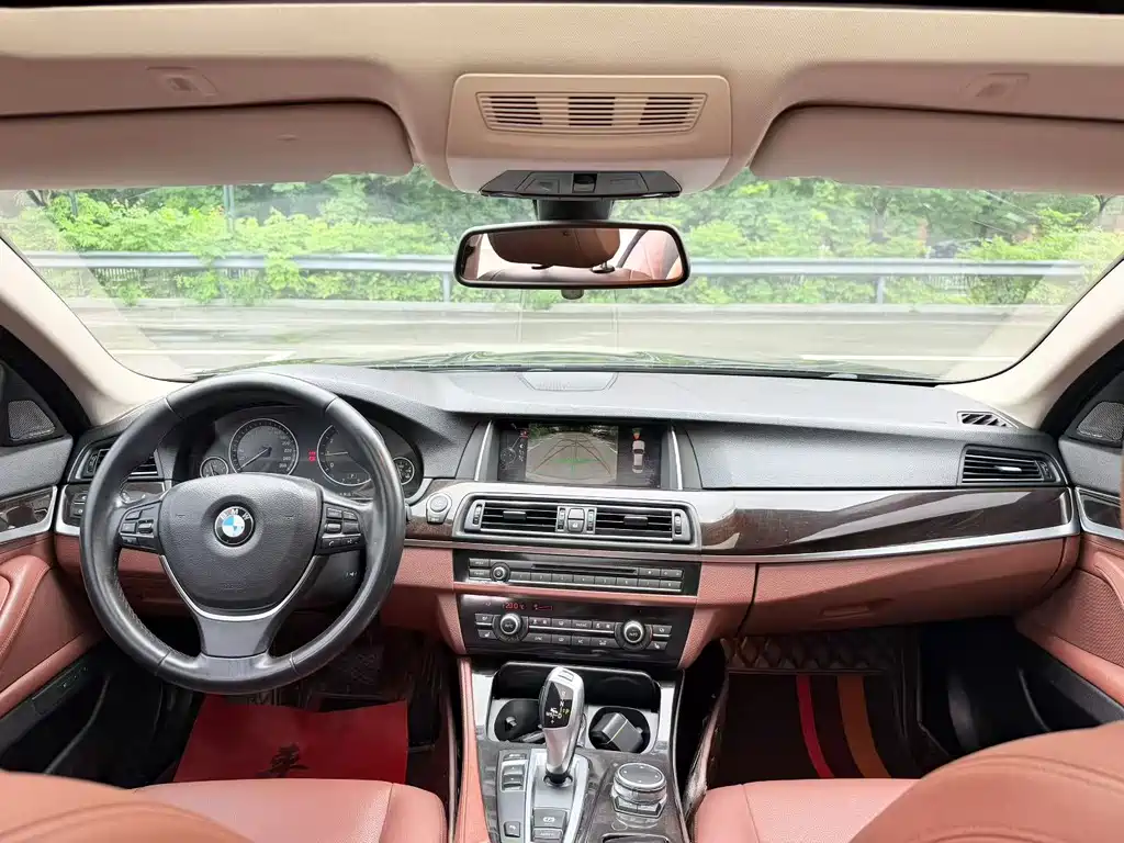 BMW 5 Series 2016
