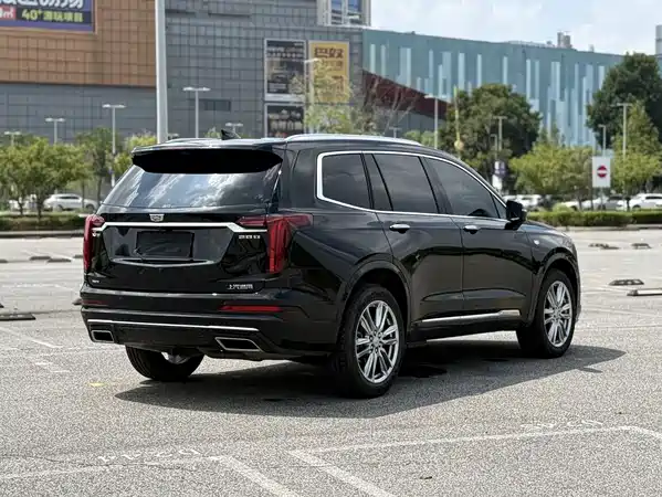 Cadillac XT6 2024