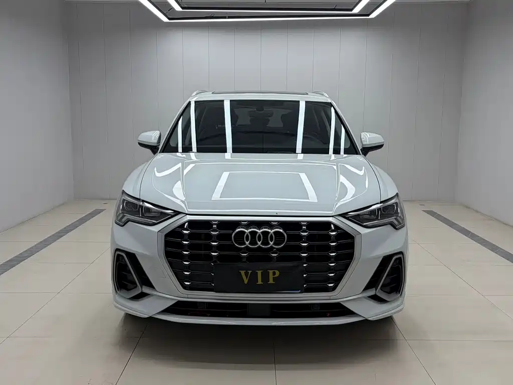 Audi Q3 2023
