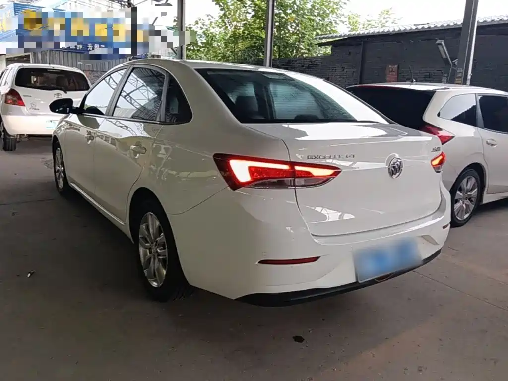 Buick Excelle 2021