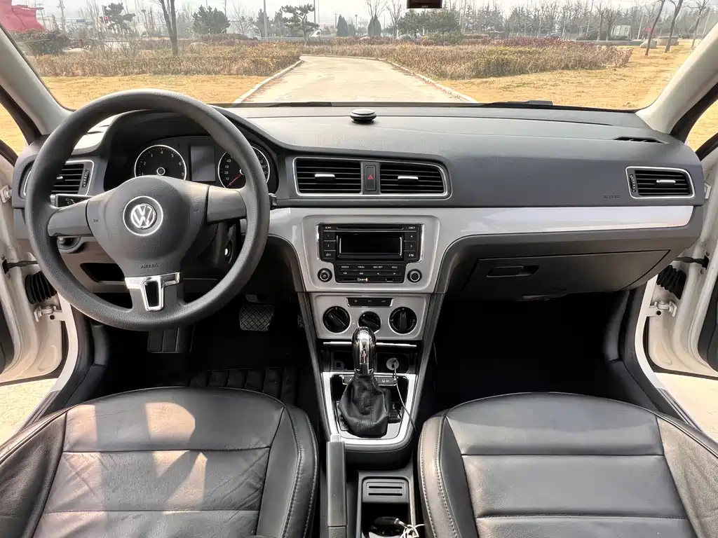 Volkswagen Gran Lavida 2015 — фото 11