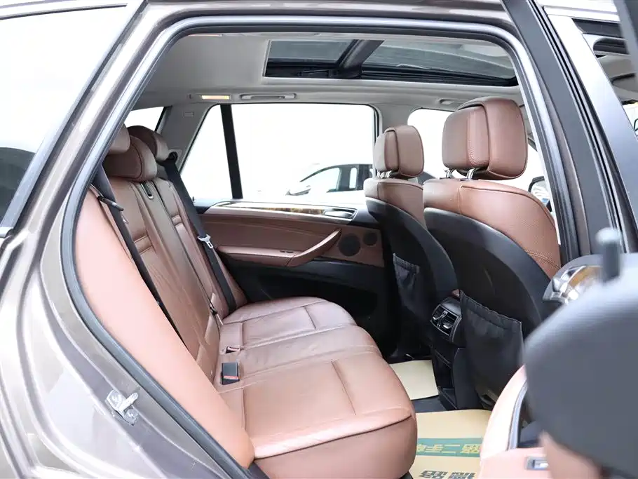 BMW X5 2013 — фото 16