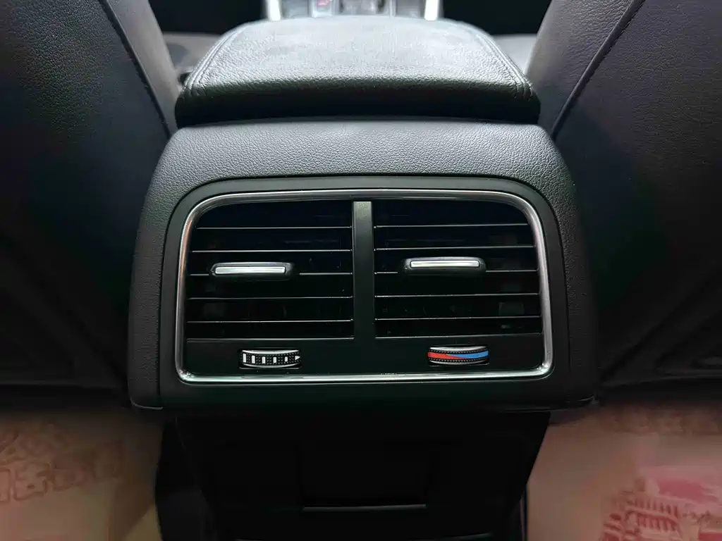 Audi Q5 2015 — фото 15