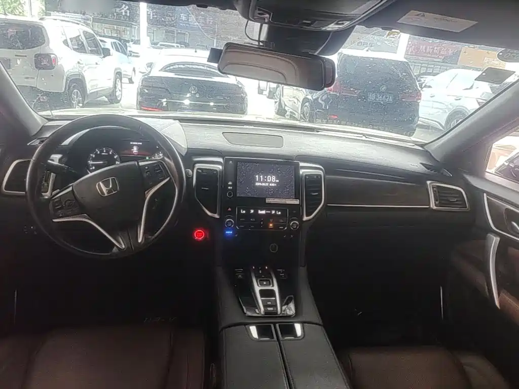 Honda UR-V 2017 — фото 10