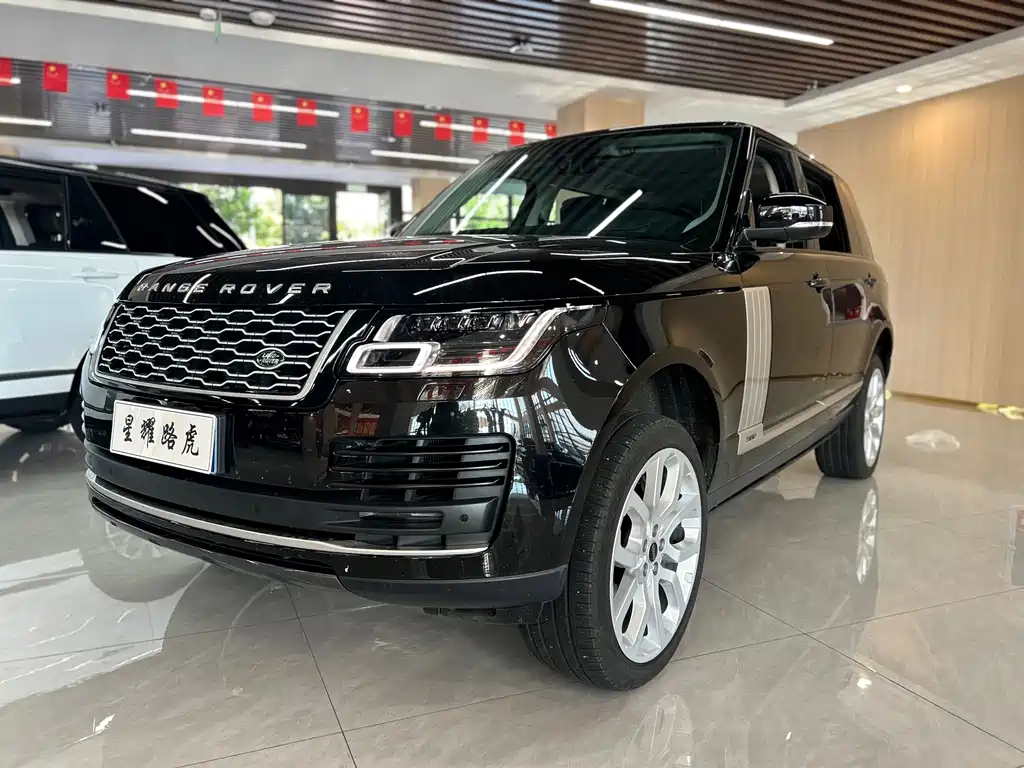Land Rover Range Rover 2022 — фото 1