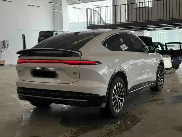 NIO EC6 2025