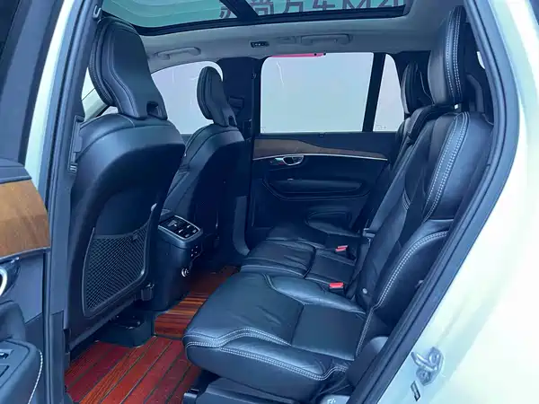 Volvo XC90 2018