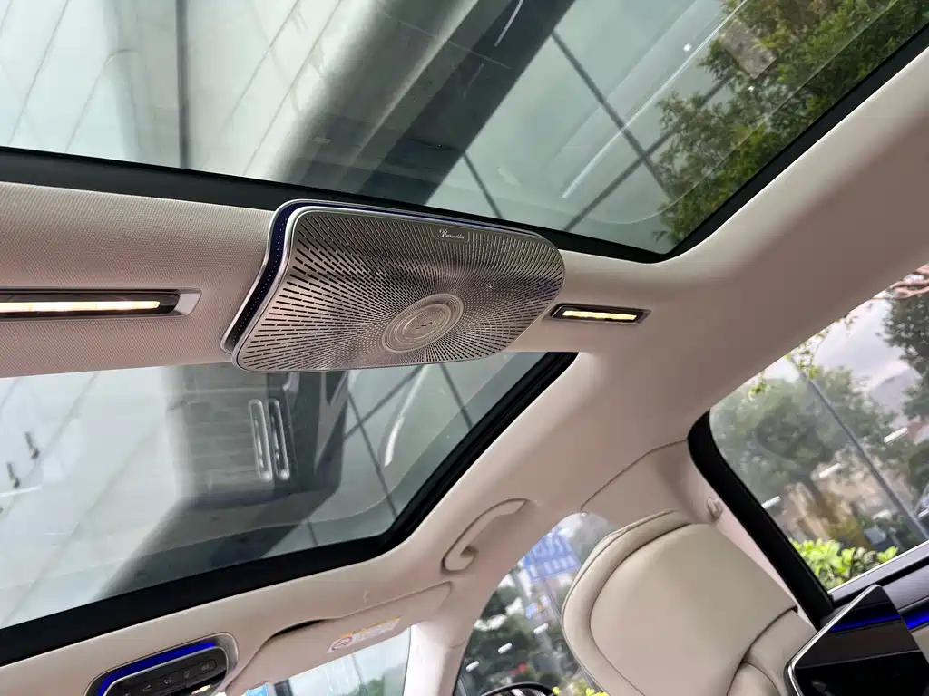 Mercedes-Benz Maybach S-Class 2023