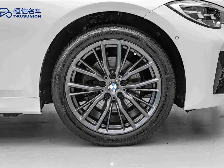 BMW 3 Series 2020 — фото 11
