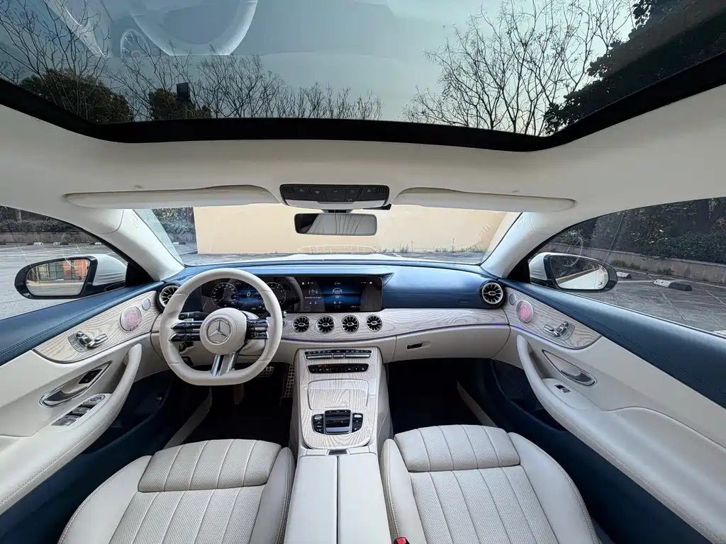 Mercedes-Benz E-Class 2021 — фото 13