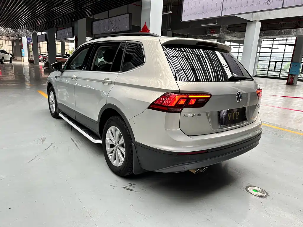 Volkswagen Tiguan L 2019 — фото 5