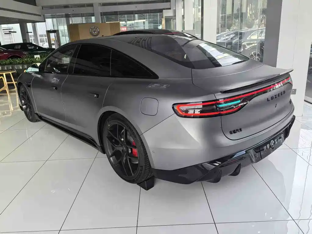 Luxeed Zhijie S7 2025