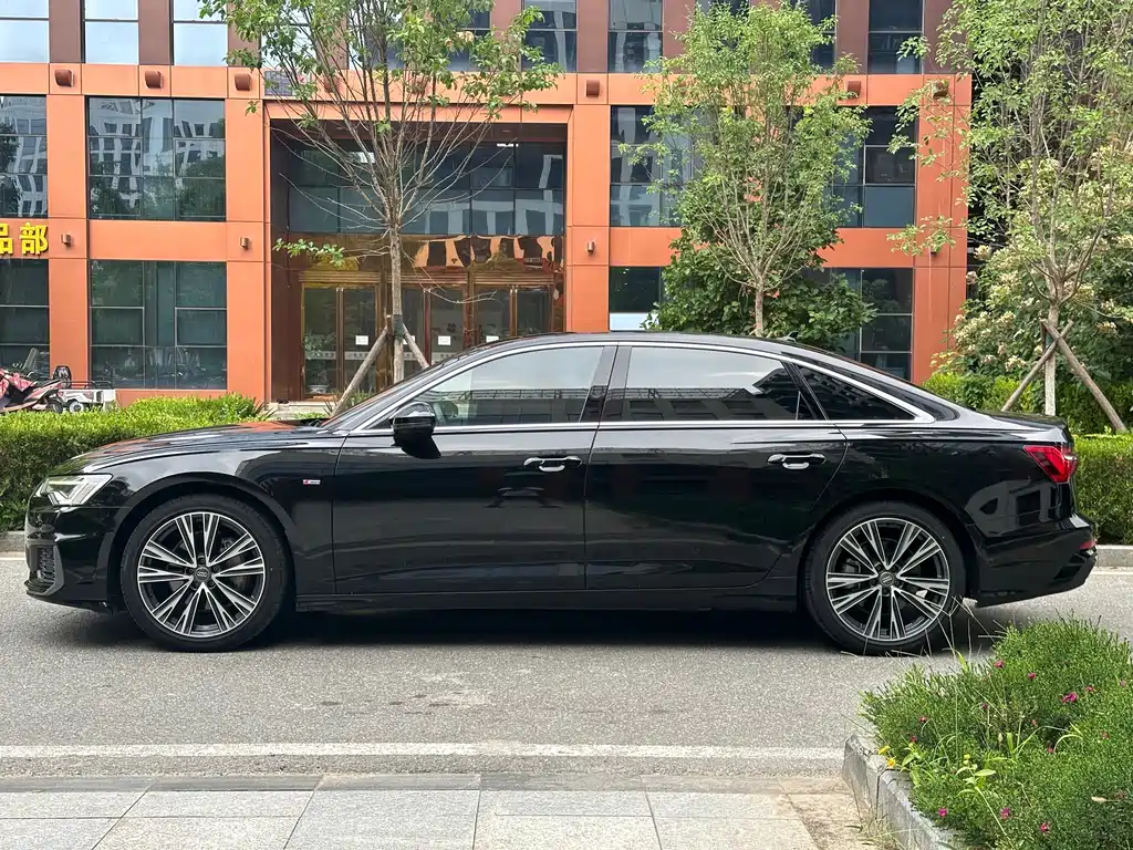 Audi A6L 2020 — фото 18