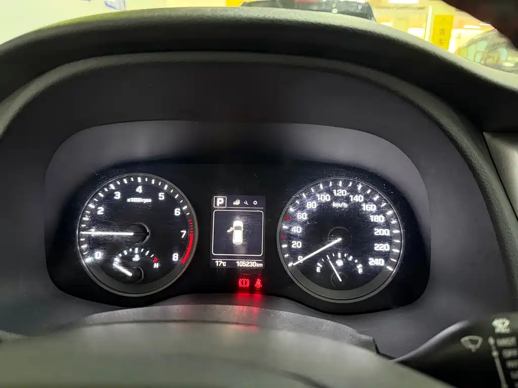 Hyundai Tucson 2018 — фото 15