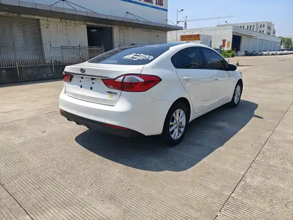 Kia K3 2016