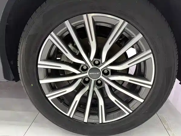 Jetour X70 PLUS 2023