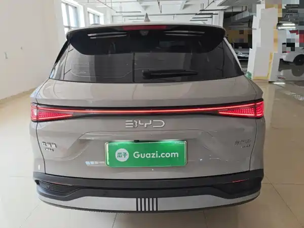 BYD Sealion 05 DM-i 2025