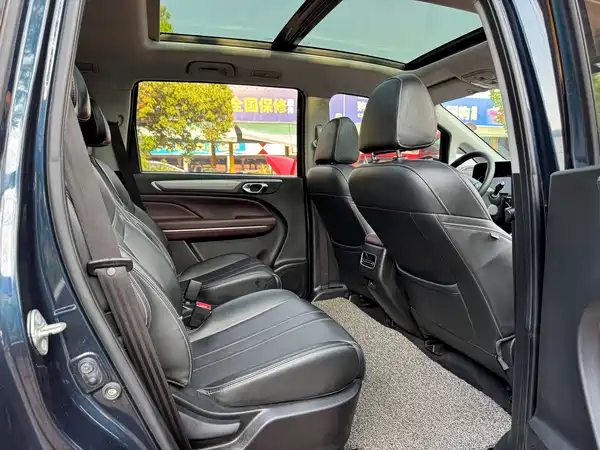 GAC Trumpchi M6 2022