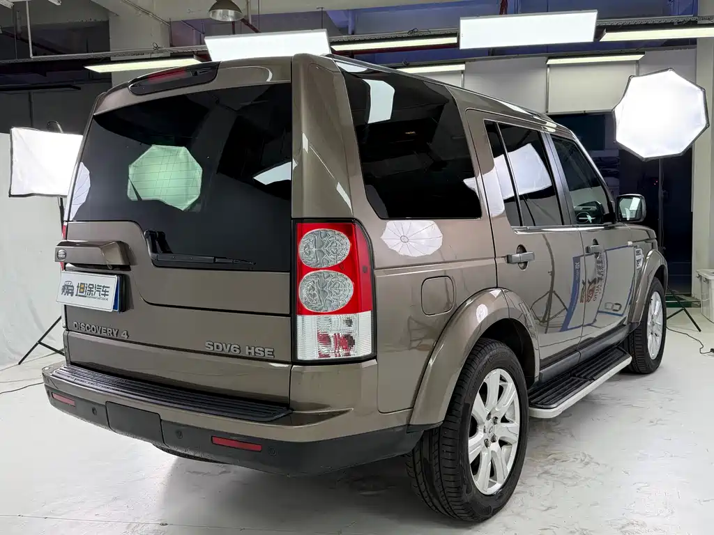 Land Rover Discovery 2013 — фото 27