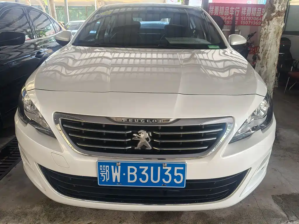 Peugeot 408 2015 — фото 1