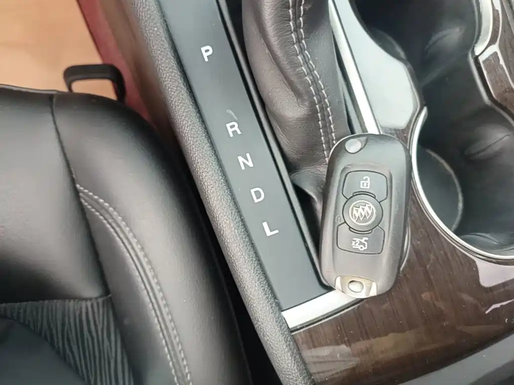 Buick Verano 2018 — фото 9