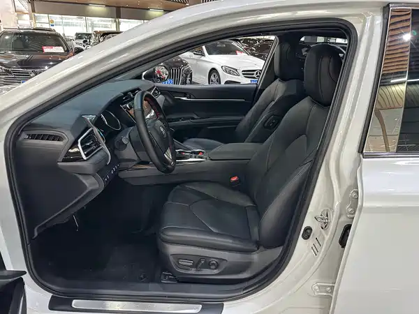 Toyota Camry 2020